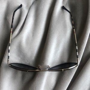 Burberry sunglasses